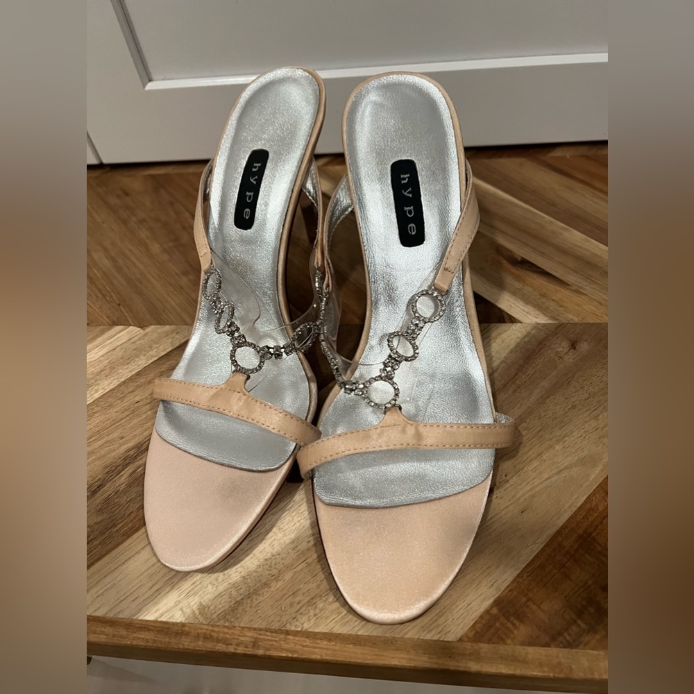 Hype size 8.5 pink & diamond slide hand crafted w/ silver heels